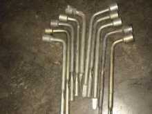 https://riyasewana.com/uploads/-wheel-lug-22048492922.jpg