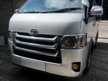 Toyota KDH 200 2006 Van