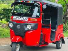 Bajaj 4 Stroke 2015 Three Wheel