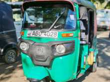 Bajaj 4 Stroke 2016 Three Wheel