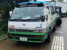 Nissan Caravan 1987 Van