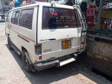 Mitsubishi L300 1983 Van