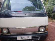 Toyota LH 30 1986 Van