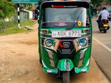 Bajaj RE 4 Stroke 2016 Three Wheel