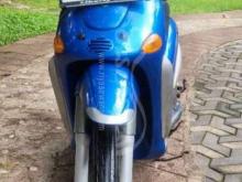 Aprilia 125 2009 Motorbike