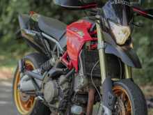 Aprilia DORSODURO 750 2013 Motorbike