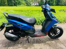 https://riyasewana.com/uploads/aprilia-sr-125-11359534873.jpg