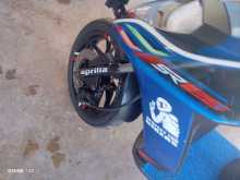 https://riyasewana.com/uploads/aprilia-sr-125-292007274543.jpg