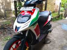 https://riyasewana.com/uploads/aprilia-sr-150-1213244013684.jpg