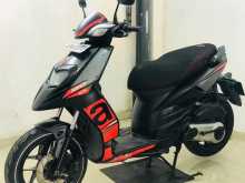 https://riyasewana.com/uploads/aprilia-sr-150-128212313781.jpg