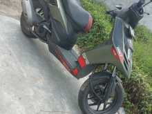 https://riyasewana.com/uploads/aprilia-sr-150-199574713731.jpg