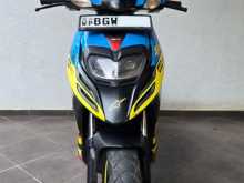 https://riyasewana.com/uploads/aprilia-sr-150-201857461462.jpg