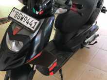 https://riyasewana.com/uploads/aprilia-sr-150-221057461812.jpg