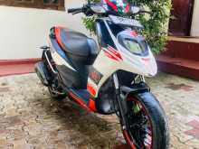 https://riyasewana.com/uploads/aprilia-sr-150-257421013203.jpg