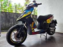 https://riyasewana.com/uploads/aprilia-sr-150-41055181091.jpg