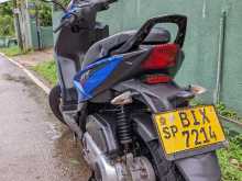 https://riyasewana.com/uploads/aprilia-sr-311034044403.jpg
