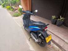 https://riyasewana.com/uploads/aprilia-sr-4949234952.jpg
