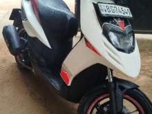 https://riyasewana.com/uploads/aprilia-sr-mt-150-191112046951.jpg