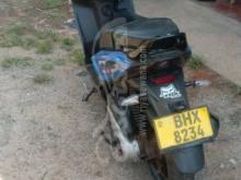 https://riyasewana.com/uploads/aprilia-sr125-15803271367335.jpg