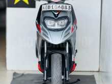 https://riyasewana.com/uploads/aprilia-sr125-1918163213902.jpg