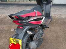 https://riyasewana.com/uploads/aprilia-sr125-241108484362.jpg