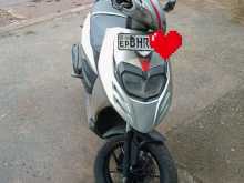 https://riyasewana.com/uploads/aprilia-sr125-241108484573.jpg