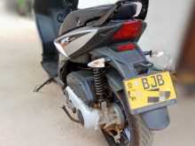 https://riyasewana.com/uploads/aprilia-sr125-613205613364.jpg