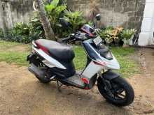 https://riyasewana.com/uploads/aprilia-sr150-1319482222793.jpg