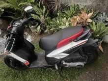 https://riyasewana.com/uploads/aprilia-sr150-319371422413.jpg