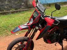 https://riyasewana.com/uploads/aprilia-sx-125-3016392019255.jpg