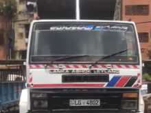 Ashok-Leyland 10 Wheel 2516 Tipper 2009 Lorry