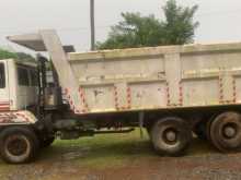 Ashok-Leyland 10 Wheel Tipper 2009 Lorry