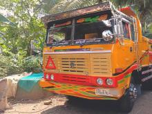 Ashok-Leyland 1613 2011 Lorry