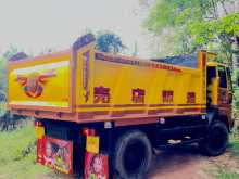https://riyasewana.com/uploads/ashok-leyland-1616-cargo-2017-1315004712762.jpg