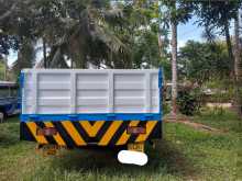 https://riyasewana.com/uploads/ashok-leyland-1618-2009-221012212232.jpg