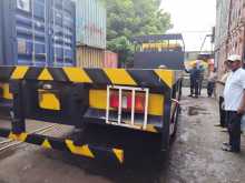 https://riyasewana.com/uploads/ashok-leyland-2518-2022-311421512972.jpg