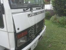 Ashok-Leyland Leyland 2004 Lorry