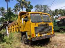 Ashok-Leyland COMET 2004 Lorry