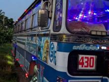 https://riyasewana.com/uploads/ashok-leyland-ashok-leyland-21905256364.jpg