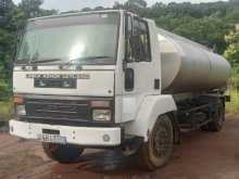 Ashok-Leyland Bowser 2010 Lorry