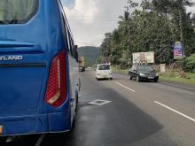 https://riyasewana.com/uploads/ashok-leyland-bus-2720081217696.jpg