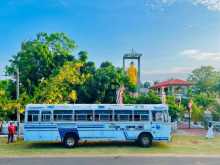 https://riyasewana.com/uploads/ashok-leyland-bus-31211194502.jpg
