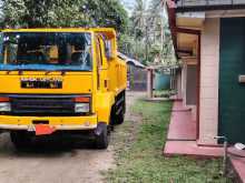 Ashok-Leyland Cargo Tipper 2011 Lorry