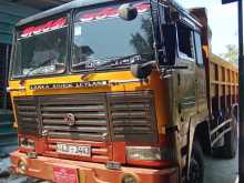 Ashok-Leyland Comet 2006 Lorry