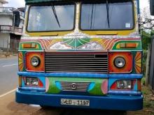 Ashok-Leyland Comet 2006 Lorry