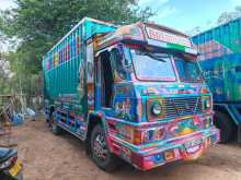 Ashok-Leyland Comet 2006 Lorry
