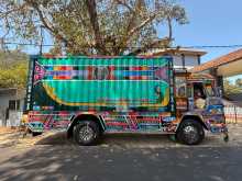 Ashok-Leyland Comet Gold 2010 Lorry