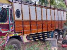 Ashok-Leyland Comet Super 1995 Lorry