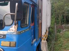 Ashok-Leyland Comet Super 2003 Lorry