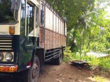 Ashok-Leyland Comet Super 1996 Lorry